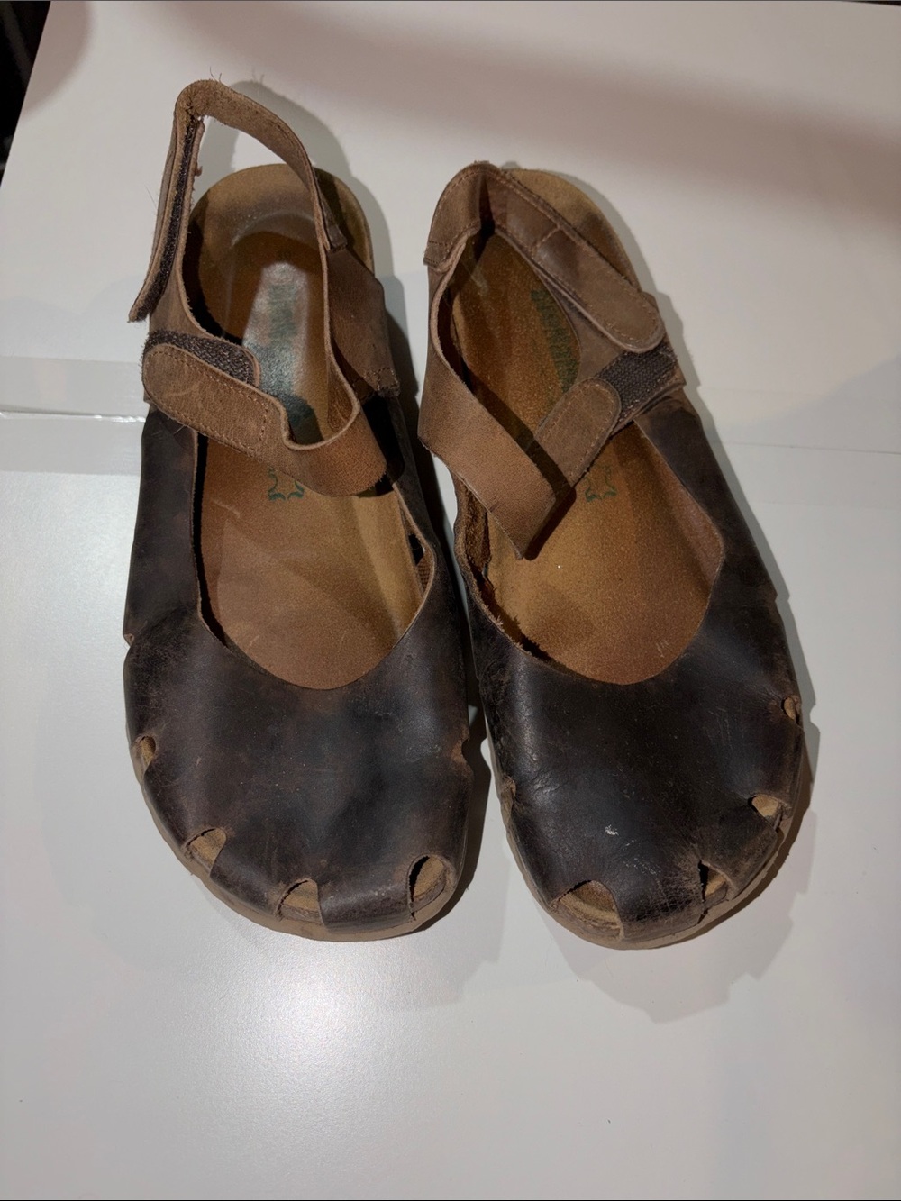 Bionatura two tone Maryjane’s birks size 8 used but nice comfort brown chocolate